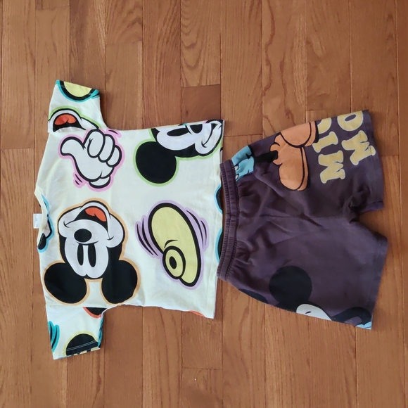 Super cute boys matching sets - Picture 6 of 7